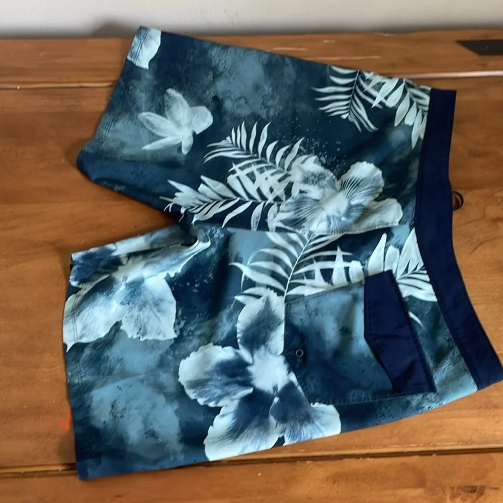 Hurley Blue and White Board Shorts with Floral Design Size 38
